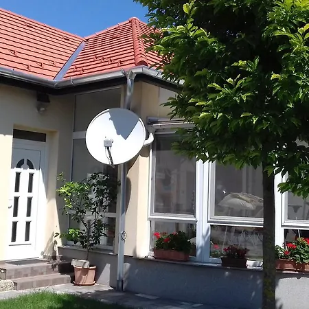 Elisabeth Apartment